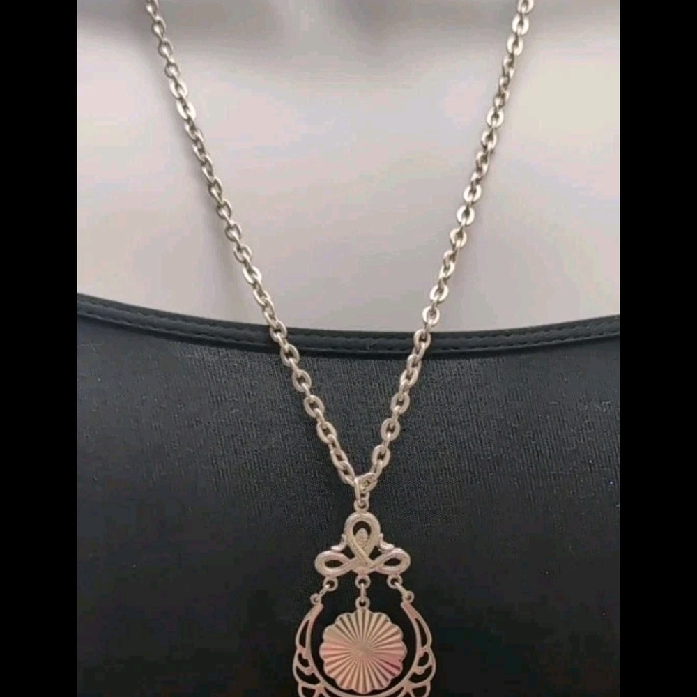 Sarah Coventry Silver and Pink Pendant Necklace